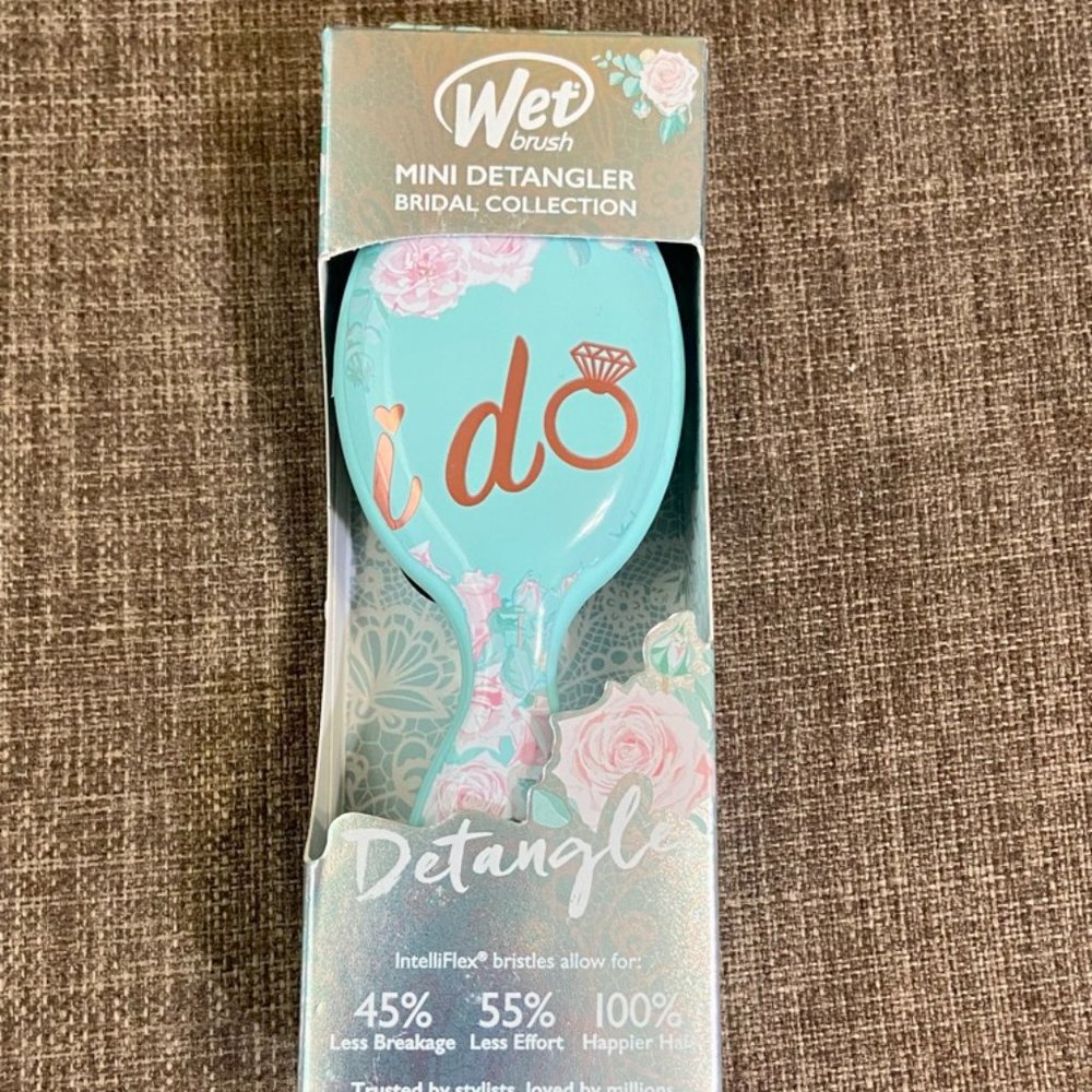 Wet Brush Mini- "I DO" Limited Edition Bridal Collection- Ultra Soft Bristles